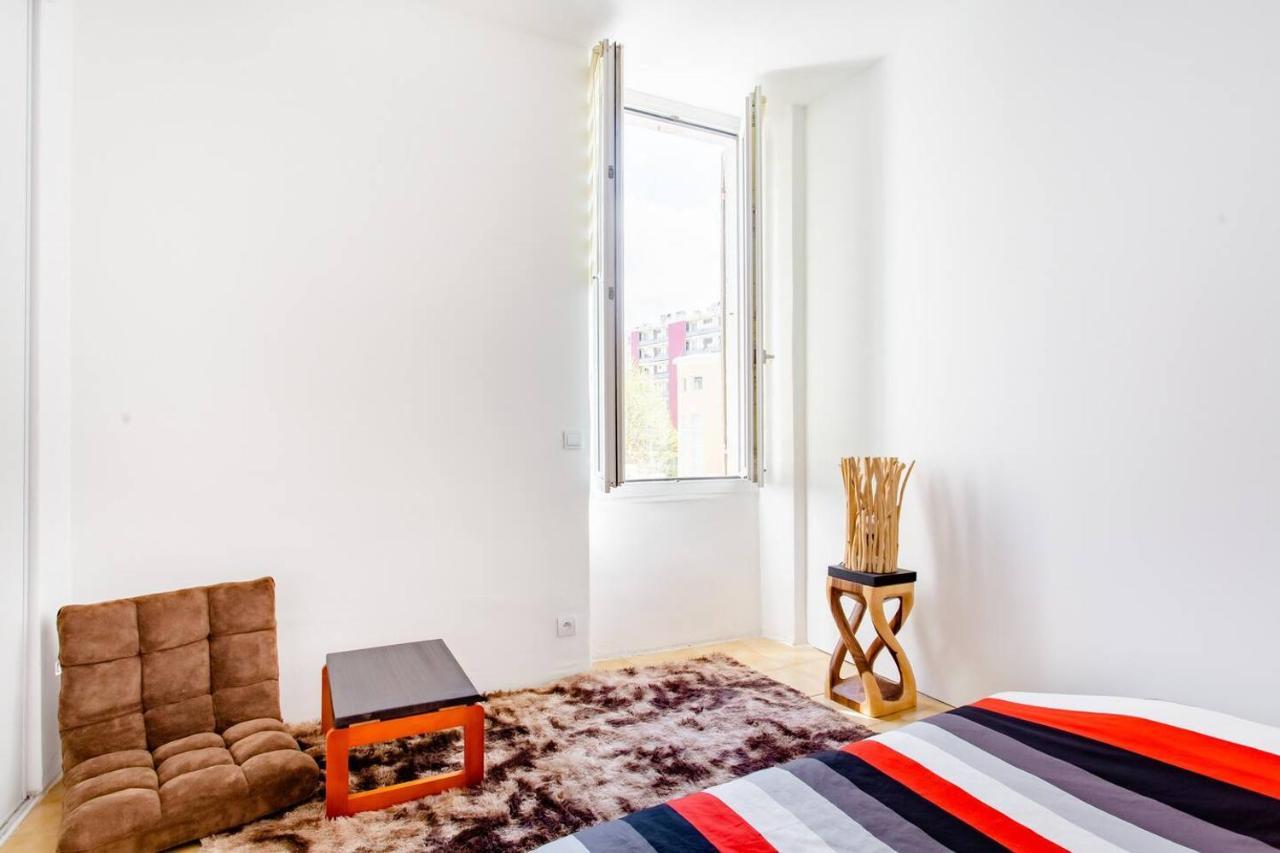 Room Rental In Apartment In Marsilya Dış mekan fotoğraf